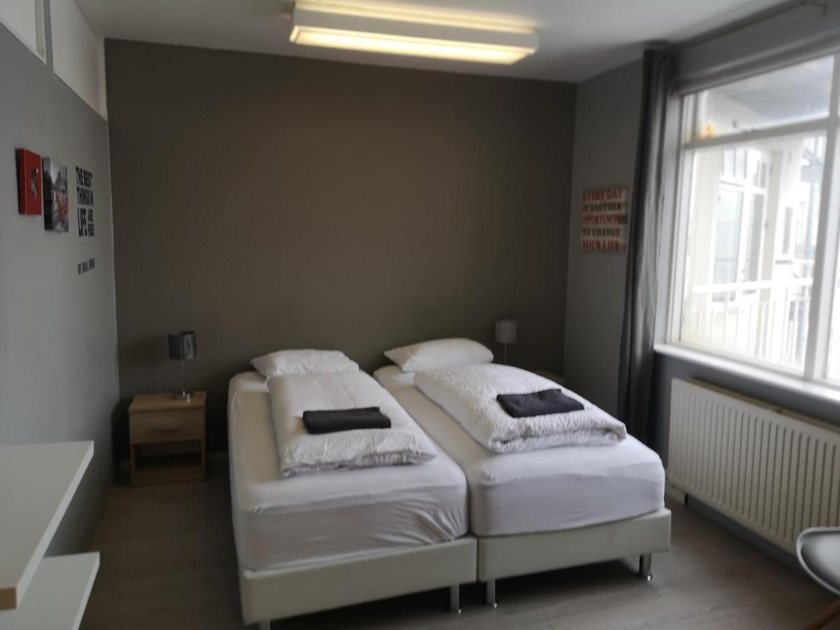 Acco Town Square Apartments Akureyri Extérieur photo
