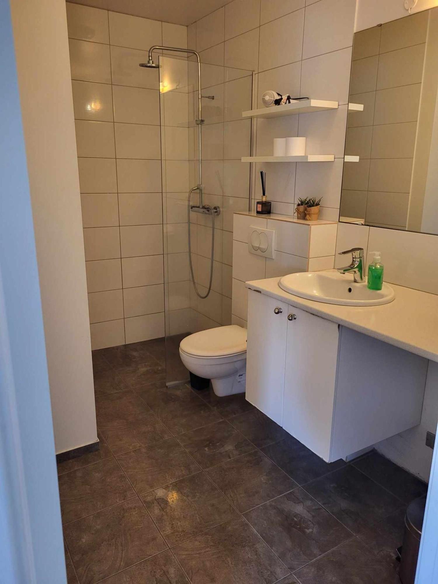 Acco Town Square Apartments Akureyri Extérieur photo