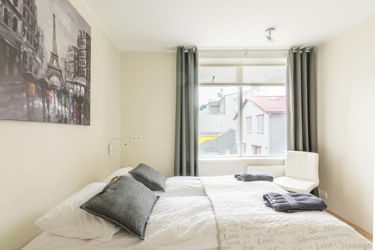 Acco Town Square Apartments Akureyri Extérieur photo