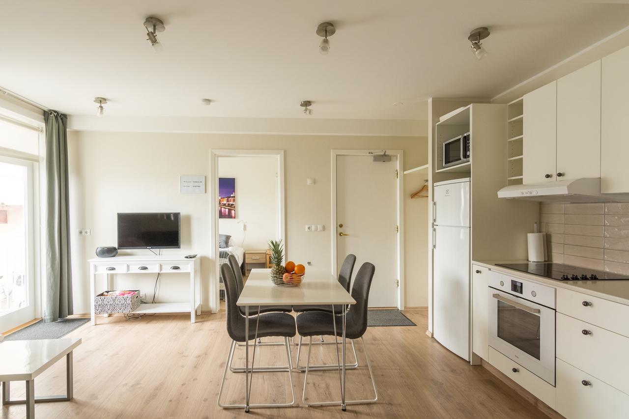 Acco Town Square Apartments Akureyri Extérieur photo