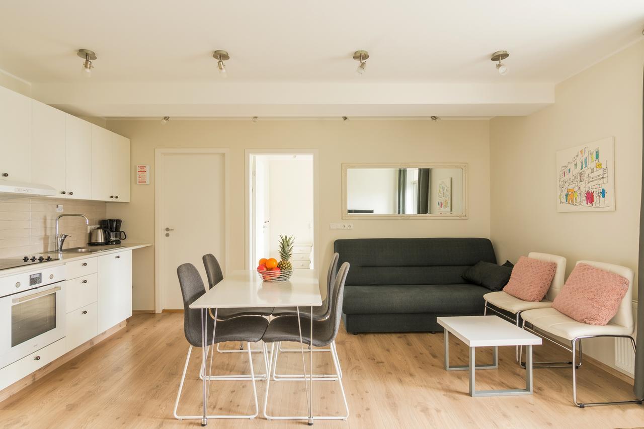 Acco Town Square Apartments Akureyri Extérieur photo