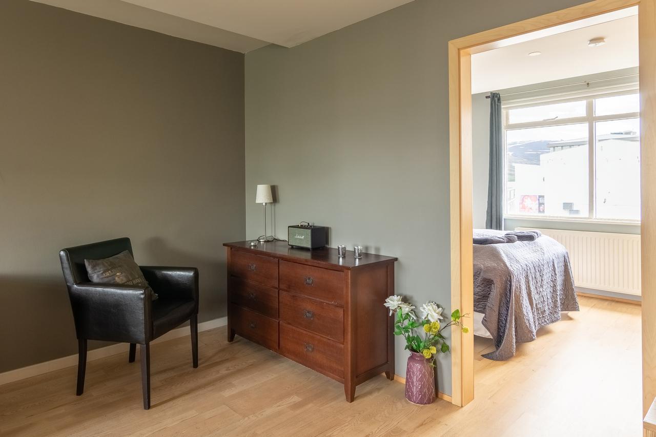 Acco Town Square Apartments Akureyri Extérieur photo